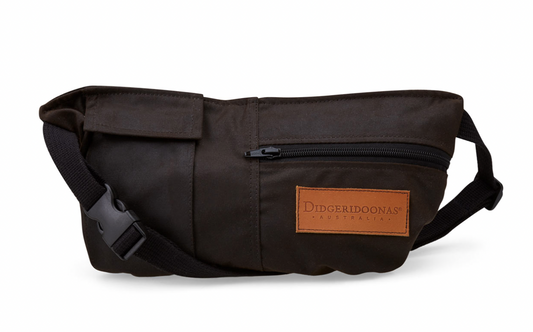 The Bushwalkers Oilskin Bum Bag